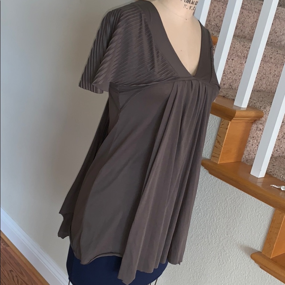 SHARAGANO top